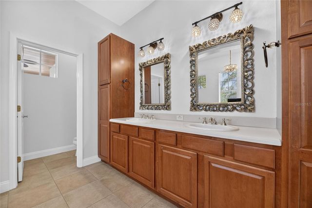 824 ISLEBAY DRIVE, Apollo Beach, FL 33572