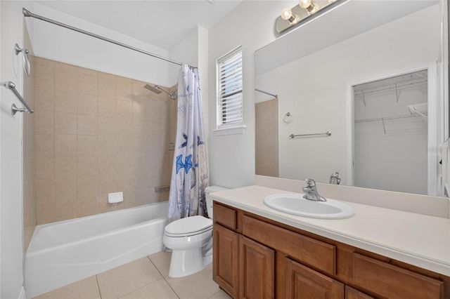 824 ISLEBAY DRIVE, Apollo Beach, FL 33572