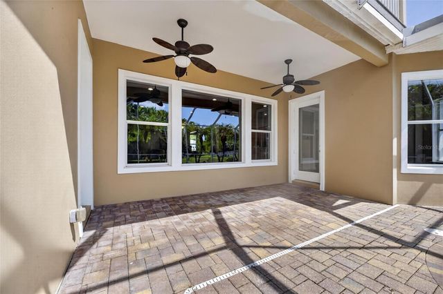 824 ISLEBAY DRIVE, Apollo Beach, FL 33572