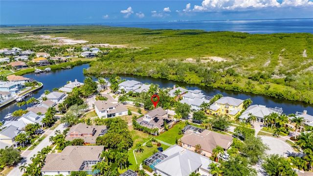 824 ISLEBAY DRIVE, Apollo Beach, FL 33572