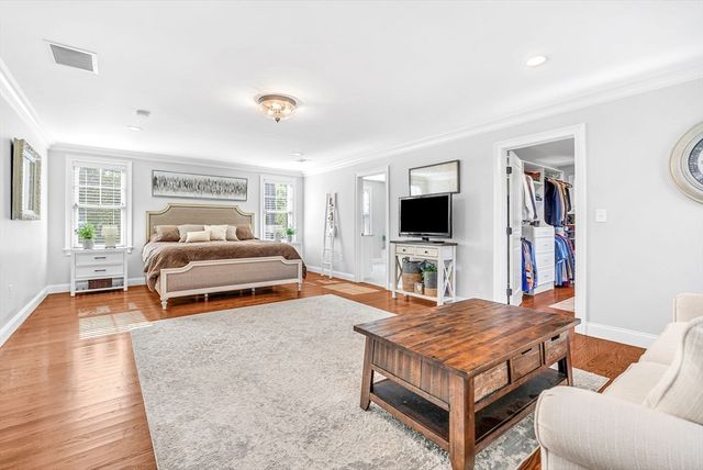 17 Eliot Street, Natick, MA 01760