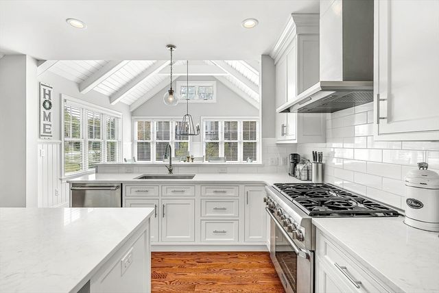 17 Eliot Street, Natick, MA 01760