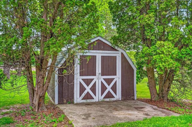4338 S Schuman Road, Orfordville, WI 53576