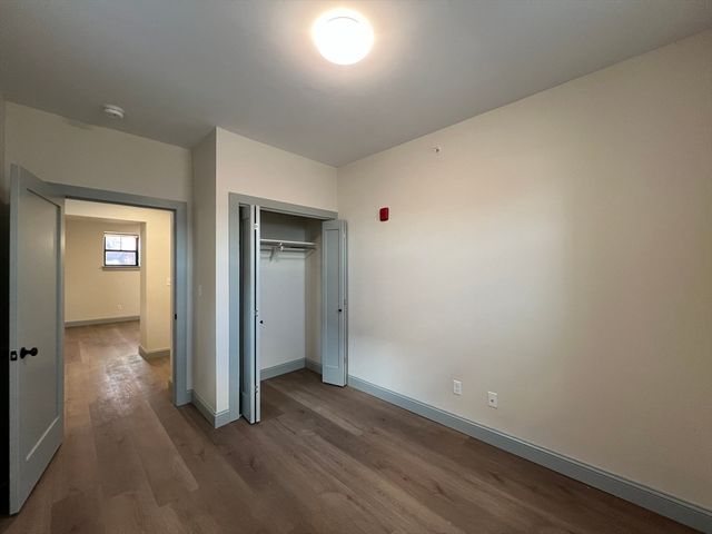 160 Seabury St 2, Fall River, MA 02720