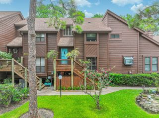 2114 Crows Nest Drive, League City, TX 77573