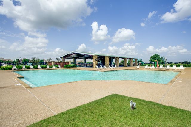 2272 Templin Avenue, Forney, TX 75126
