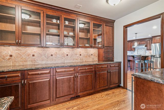 16915 32nd Avenue E, Tacoma, WA 98446