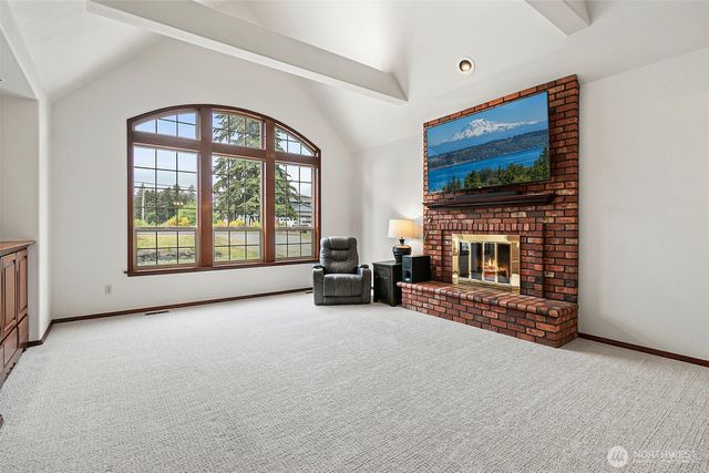 16915 32nd Avenue E, Tacoma, WA 98446