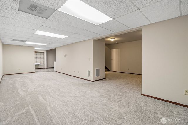 16915 32nd Avenue E, Tacoma, WA 98446