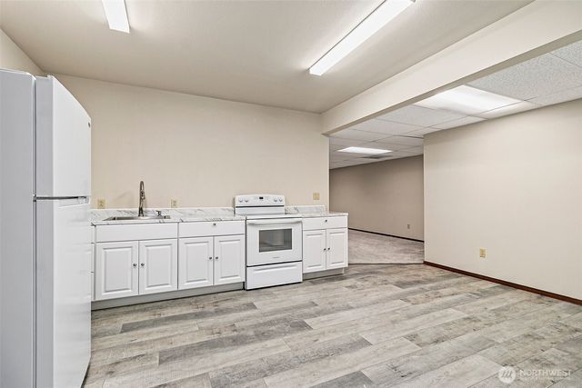 16915 32nd Avenue E, Tacoma, WA 98446