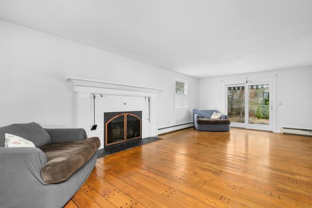 25 Robert Road, Harwich, MA 02645