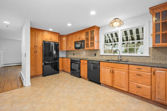 25 Robert Road, Harwich, MA 02645