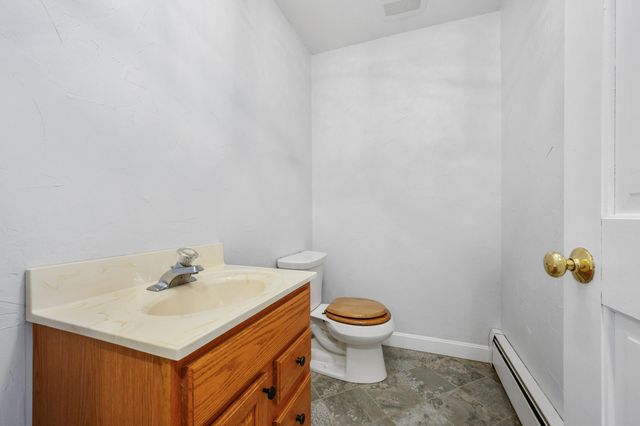 25 Robert Road, Harwich, MA 02645