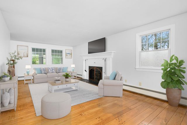 25 Robert Road, Harwich, MA 02645