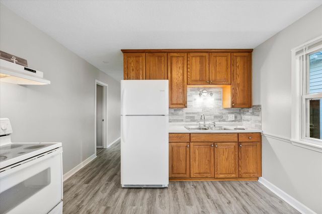 928 8th Avenue S, South Saint Paul, MN 55075