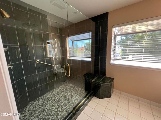 261 Scarborough Street, Thousand Oaks, CA 91361