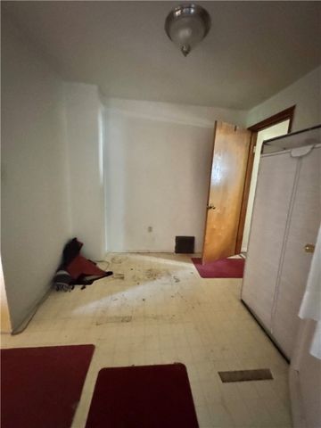 3281 Mercer Rd, Neshannock Twp, PA 16105