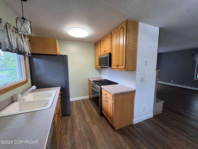 4711 Shelikof Street, Anchorage, AK 99507