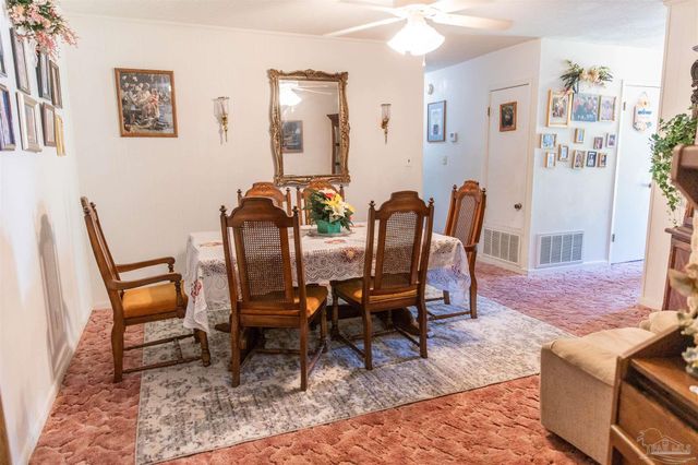 7569 Pine Meadows Loop, Milton, FL 32571