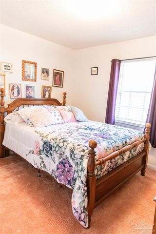 7569 Pine Meadows Loop, Milton, FL 32571