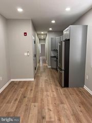 2215 10TH ST #3, Philadelphia, PA 19133