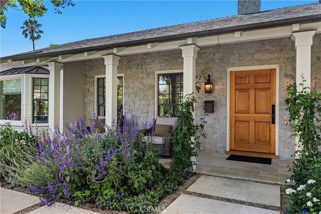 2316 North Flower Street, Santa Ana, CA 92706