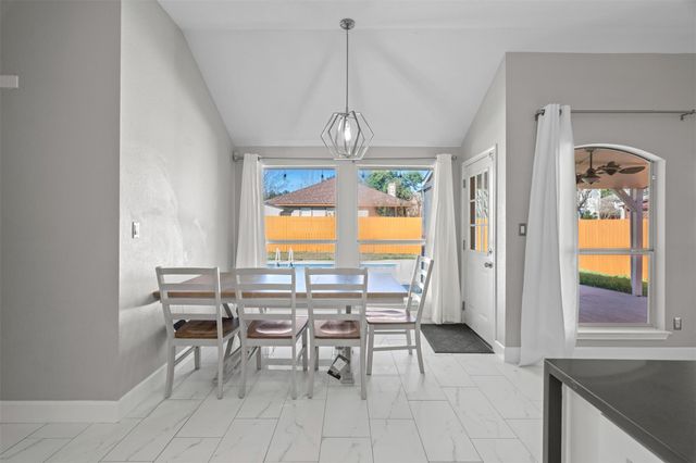 4409 Hunters Lodge DR, Round Rock, TX 78681