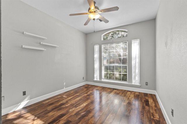 4409 Hunters Lodge DR, Round Rock, TX 78681