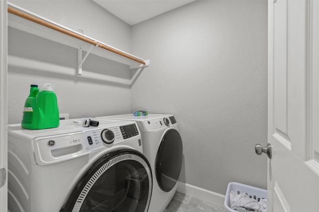 4409 Hunters Lodge DR, Round Rock, TX 78681