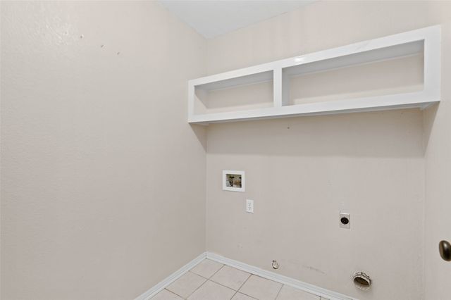 807 Birch Circle, Van Alstyne, TX 75495