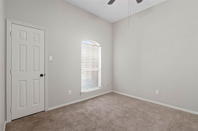 807 Birch Circle, Van Alstyne, TX 75495