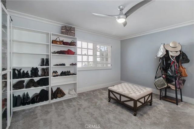 23057 Park Este, Calabasas, CA 91302