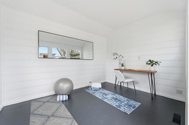 1388 Woodland Avenue, San Carlos, CA 94070