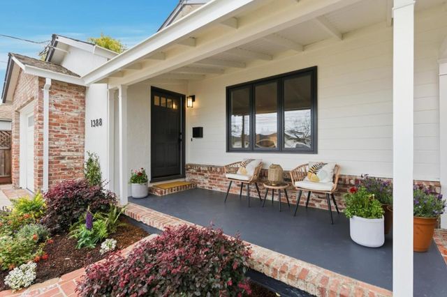 1388 Woodland Avenue, San Carlos, CA 94070