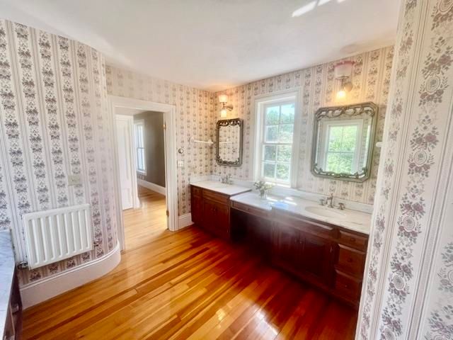 34 Post Road, North Hampton, NH 03862