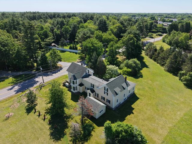 34 Post Road, North Hampton, NH 03862