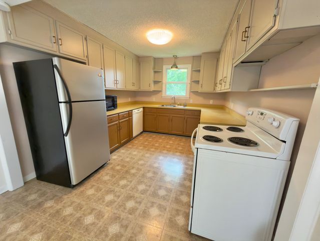 804 Todd Rd, Woodbury, TN 37190