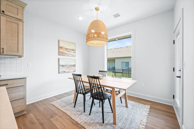 125 N Sheridan Ave, Valley Center, KS 67147