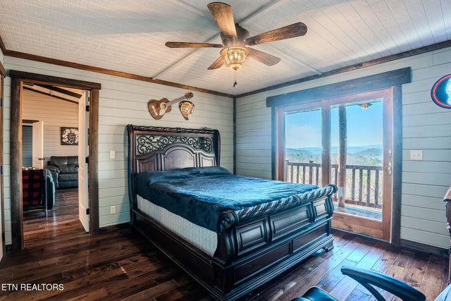 133 Hickory Flats Rd, Harriman, TN 37748