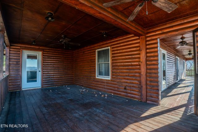 133 Hickory Flats Rd, Harriman, TN 37748