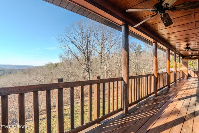 133 Hickory Flats Rd, Harriman, TN 37748