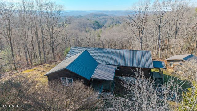 133 Hickory Flats Rd, Harriman, TN 37748
