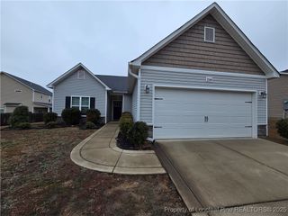 2044 Stonewash Drive, Fayetteville, NC 28306