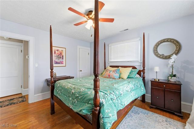 19820 Battersea Boulevard, Rocky River, OH 44116