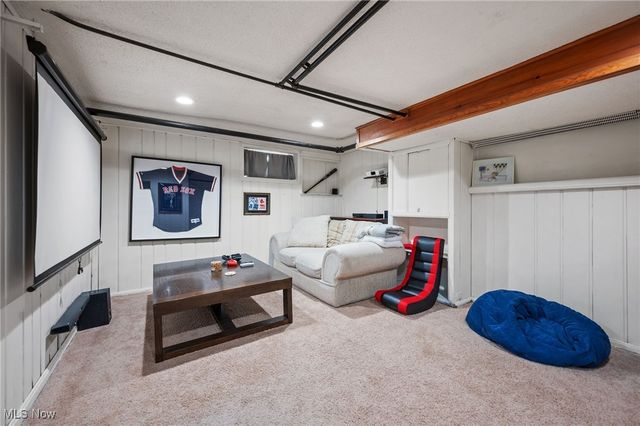 19820 Battersea Boulevard, Rocky River, OH 44116