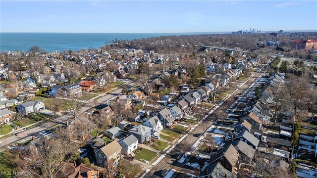 19820 Battersea Boulevard, Rocky River, OH 44116