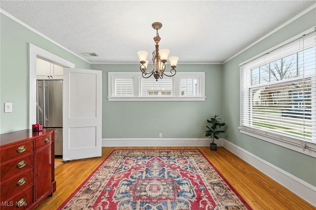 19820 Battersea Boulevard, Rocky River, OH 44116