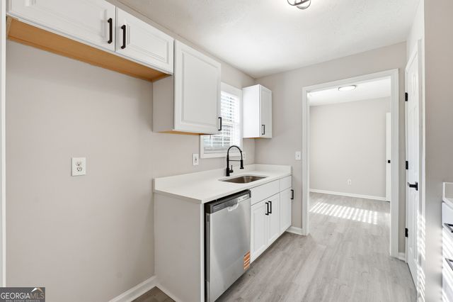 4480 English Loop, Lithonia, GA 30038