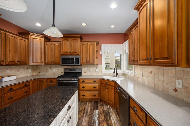 1815 Planters Row Drive, Byron Center, MI 49315