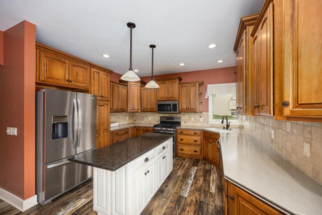 1815 Planters Row Drive, Byron Center, MI 49315
